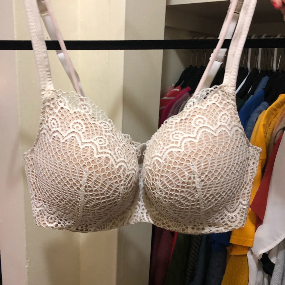 Lacy bra